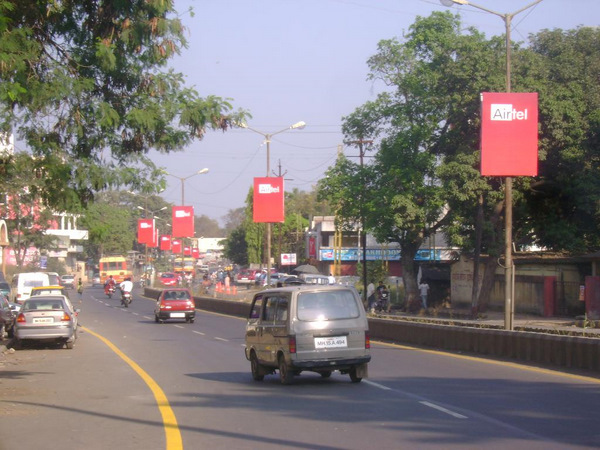 SARDA CIRCLE TO GADKARI SQ. hoarding